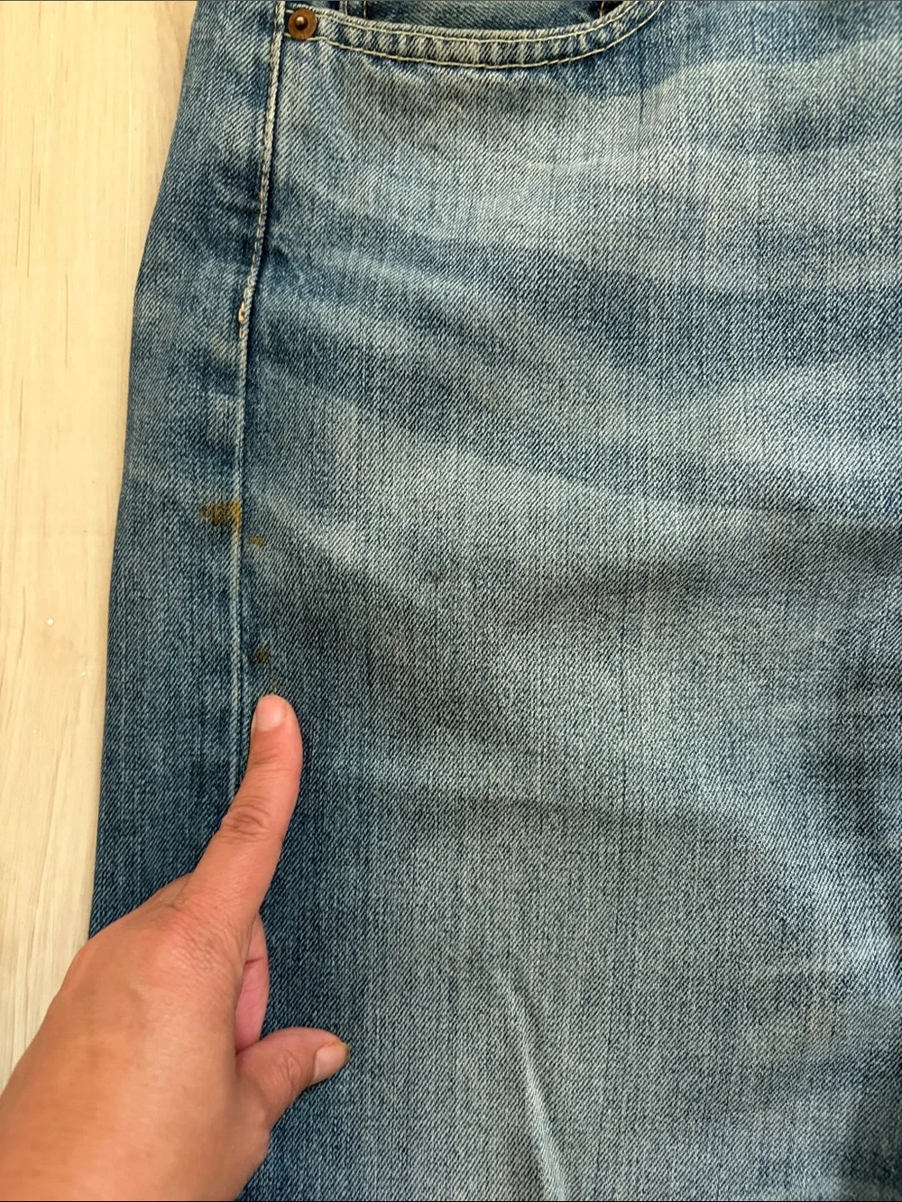 VTG wash Levis Men's Distressed Straight Jeans